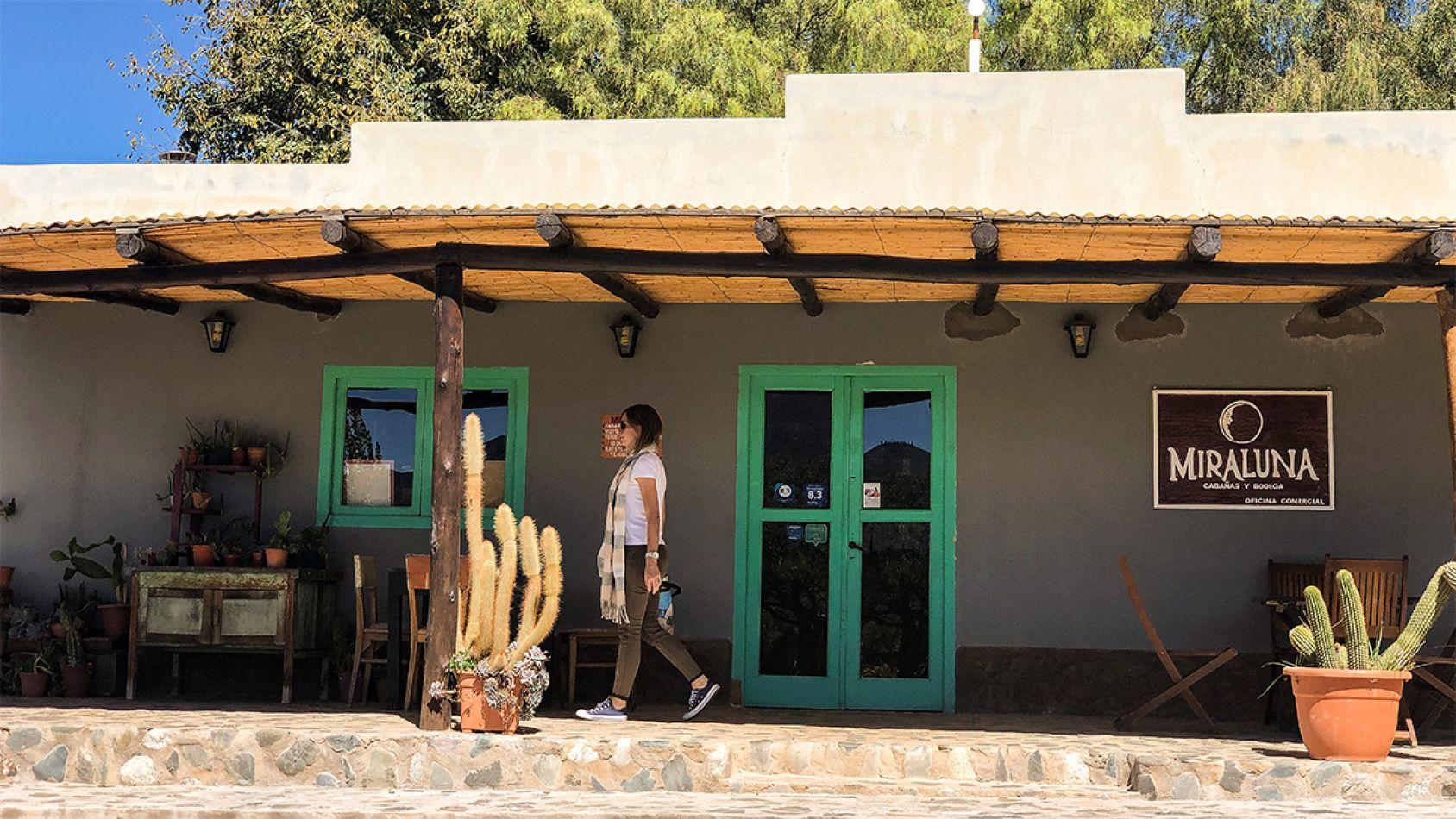 BODEGA MIRALUNA-CABAÑAS